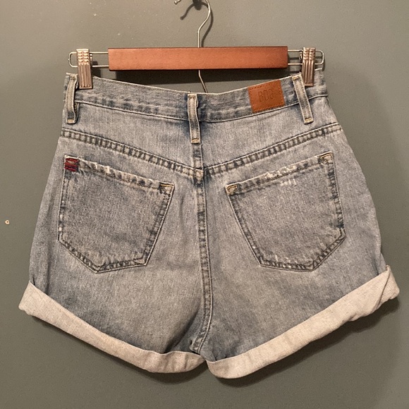 BDG Urban Outfitters Mom High Rise Cuffed Denim Shorts - Picture 2 of 7